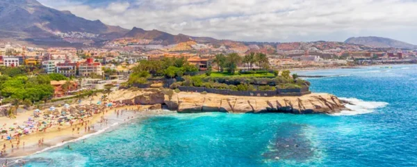 Tenerife qui attirent les voyageurs du monde entier
